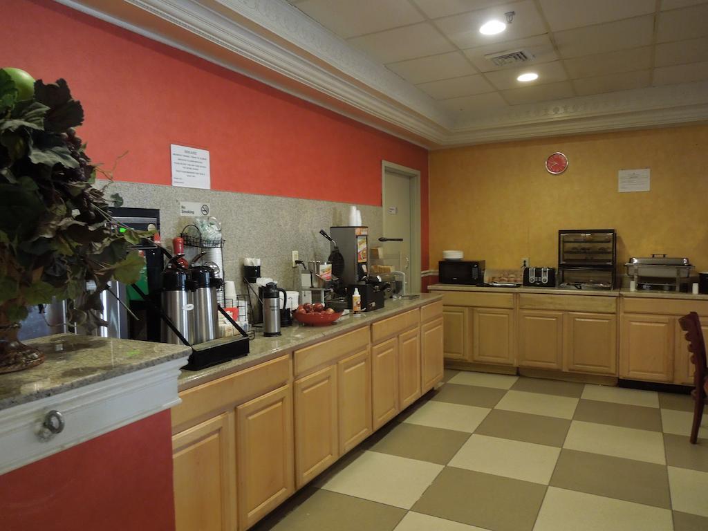 Ramada By Wyndham East Orange Hotel Luaran gambar